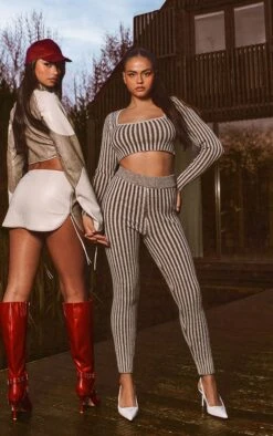 Prettylittlething Beige Two Tone Chunky Knit Leggings Beige