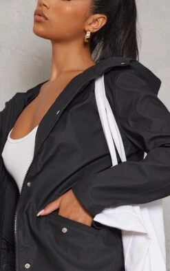 Prettylittlething Black Pocket Front Waterproof Rain Mac Black -Prettylittlething 023b7f7311cb8eeec315c042bf78ea66ce625201 cmh5124 4