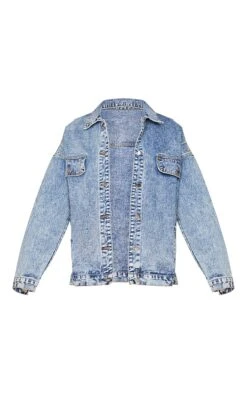 PRETTYLITTLETHING Acid Wash Oversized Boyfriend Pocket Detail Denim Jacket Acid Blue Wash -Prettylittlething 02e12ce5a183cef5d7c979f5598686da431d105c cmm9017 5