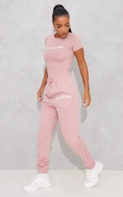 PRETTYLITTLETHING Light Pink Logo Short Sleeve Bodysuit Light Pink -Prettylittlething 03529c62a18c19db8f0dfeceea4b2d12c46b02b8 cmt8528 3
