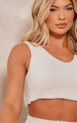 Prettylittlething Cream Teddy Knit Bralet Cream -Prettylittlething 04f9f6de2857ead88bdbece28a11706cbed67434 cne7537 4