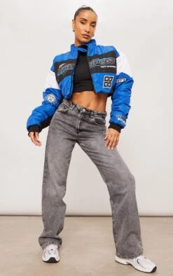 Prettylittlething Blue Graphic Front Cropped Puffer Jacket Blue -Prettylittlething 06586a28d4f7b78bf8c4f6bafa931316429a031e cng6106 3