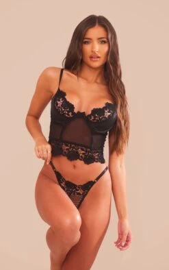 Prettylittlething Black Crochet Lace Detail Mesh Corset Lingerie Set Black 7 Prettylittlething Black Crochet Lace Detail Mesh Corset Lingerie Set Black -Prettylittlething 0768cc92c46af793e2980e98110fcdd72b4d1903 cng8636 3