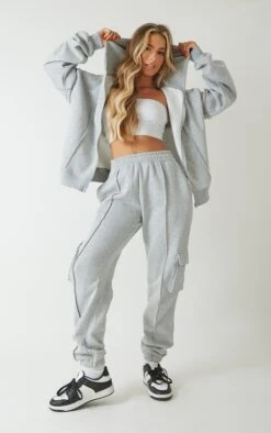 PRETTYLITTLETHING Ash Grey Seam Detail Oversized Zip Through Hoodie Ash Grey -Prettylittlething 07ee004a94480d809f755e630d39fd5193be502c cna3829 3