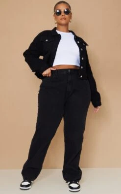 Prettylittlething Plus Black Crop Denim Jacket Black -Prettylittlething 095d29391957c34308daac104896a04e86bb5326 cmt2271 1