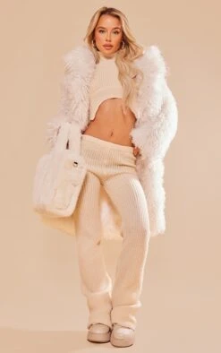 Prettylittlething Oatmeal Chunky Knit Cropped Sweater And Pants Oatmeal -Prettylittlething 0a7f251a0afd4cfa864dfbb852277889ce31d6c8 cng7685 3