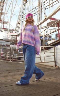 Prettylittlething Pink Wave Chunky Knit Ombre Crop Sweater Pink -Prettylittlething 1187a3bf5b52f752df98c29ff0b8707a1ce27598 cnf4842 3