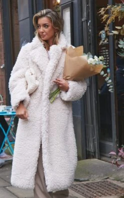 Prettylittlething Cream Soft Touch Longline Borg Coat Cream -Prettylittlething 188fc7d24518cb95cfc2bcee1249c162f483e63a cmz5000 5