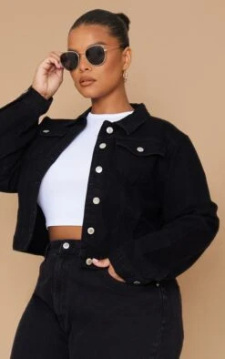 Prettylittlething Plus Black Crop Denim Jacket Black