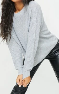 Prettylittlething Grey Basic Crew Neck Knit Sweater Grey -Prettylittlething 275330892d697483850b0d78062d1cabbafdd62c cmo7257 4