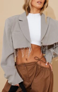 Prettylittlething Brown Cropped Distressed Raw Hem Blazer Brown -Prettylittlething 29c744fc173c6bf6d345b0380ef6dd8027bc2f97 cmz3416 4