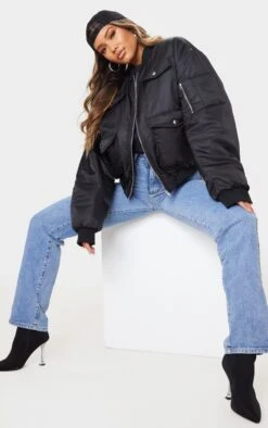 Prettylittlething Black Oversized Bomber Jacket Black -Prettylittlething 2b64bd88bddb0aeeeb2a53682d558199884a80e6 clx4339 3