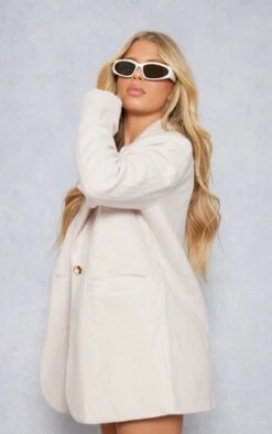 Prettylittlething Stone Double Breasted Boucle Borg Blazer Stone -Prettylittlething 2c221c84587308b5bfadd36b94b5a6d018132f62 cnf7625 4