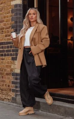 Prettylittlething Black Lightweight Parachute Toggle Cargo's Black