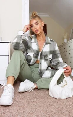 Prettylittlething Khaki Checked Pocket Front Shacket Khaki -Prettylittlething 34e73da1df9897f0379cf5c90be964bb137a3435 cml9154 3