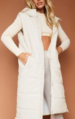 Prettylittlething Cream Faux Leather Hooded Midi Vest Cream -Prettylittlething 38b7122fc5bcb510a18de60f35a8f583a174126a cms6006 4