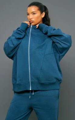 Prettylittlething Petrol Premium Tonal Print Zip Through Panelled Track Top Petrol -Prettylittlething 3cf820df3a90b71a84741c1568e152d2ae8bd19a cng5241 4