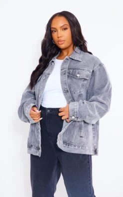 Prettylittlething Plus Washed Grey Oversized Boyfriend Denim Jacket Washed Grey