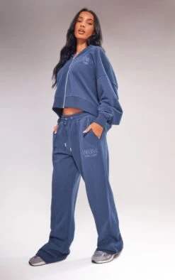 Prettylittlething Navy Premium Tonal Print Zip Up Boxy Hoodie Navy -Prettylittlething 479fe67c2f935216d6c110f76d73eed18b1d06be cnf8432 3