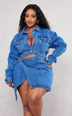 Prettylittlething Plus Mid Blue Wash Cropped Denim Jacket Mid Blue Wash