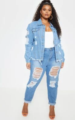 Prettylittlething Plus Light Wash Distress Oversized Denim Jacket Light Blue Wash -Prettylittlething 4b3d5111587f91cd321b8bd811164c51c1351f39 clw6287 5