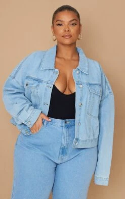 Prettylittlething Plus Light Blue Wash Basic Boxy Cropped Denim Jacket Light Blue Wash