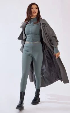 Prettylittlething Charcoal Hooded Oversized Woven Trench Coat Charcoal -Prettylittlething 58a5bc3e06287bb118d567dbe3306aceb4f30237 cna3919 3 1