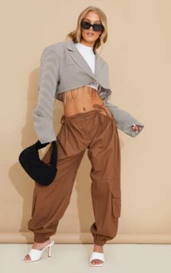 Prettylittlething Brown Cropped Distressed Raw Hem Blazer Brown