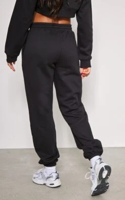 Prettylittlething Black Cuffed Pocket Detail Sweatpants Black -Prettylittlething 671f1151835bb4d2166542f1c04928027be8de5b cnf7131 3