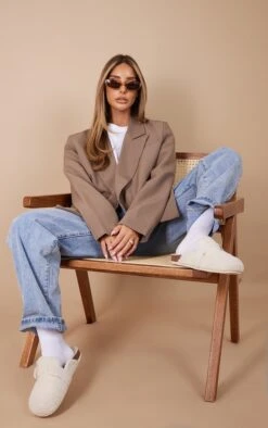 Prettylittlething Mushroom Double Breasted Oversized Boxy Fit Blazer Mushroom -Prettylittlething 67bdae1d1057c0486846f6be537fb5d0caba67f8 cnb6263 3