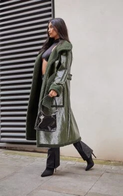 Prettylittlething Green Vinyl Contrast Borg Midi Coat Green -Prettylittlething 69a0356cf26967c0f9ca3cb7f70a1b15f1c9e855 cmt5676 3