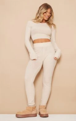 Prettylittlething Oatmeal Luxe Knit Lace Up Back Crop Sweater Oatmeal -Prettylittlething 71a653ea5d76ac3987369cf9dfb0bb0c8bed05ab cne7492 3
