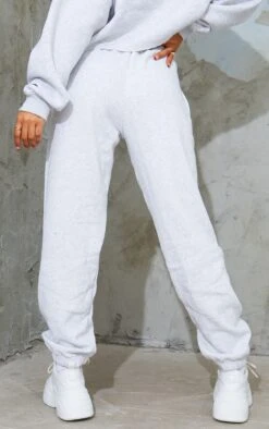 Prettylittlething Ash Grey Sweat Cuffed High Waist Sweatpants Ash Grey -Prettylittlething 7611fabf58d2e9ac5697be53213e2f2d863e78a9 CMS6869 3