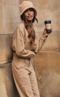 Prettylittlething Mocha With Contrast Stitch Crop Denim Jacket Mocha -Prettylittlething 78e1dd06535e38bb0b60974194532983c5088194 cnb5028 1