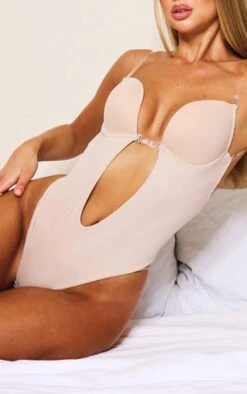 Prettylittlething Nude Shapewear Plunge Body Nude -Prettylittlething 7b6464d785b313b6221213fd659e32fe892b7ddd cls8625 4