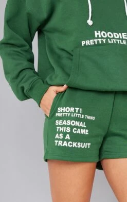 PRETTYLITTLETHING Forest Green Printed Logo Sweat Shorts Forest Green 10 PRETTYLITTLETHING Forest Green Printed Logo Sweat Shorts Forest Green -Prettylittlething 7e14384bda67edd8403110180cca94d2ccd40de4 cmy3005 5