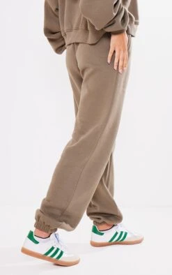 PRETTYLITTLETHING Khaki Embroidered Oversized Cuffed Sweatpants Khaki -Prettylittlething 7f1426ddc06a2f8639a263af5235914ed18c9cce cnf8458 3