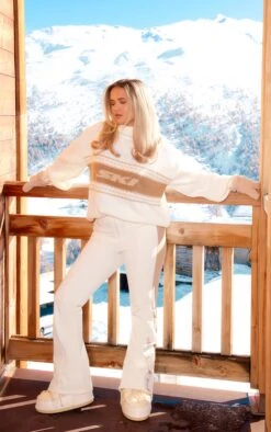 PRETTYLITTLETHING Mocha Fairisle Apres Ski Oversized Sweater Mocha -Prettylittlething 812f026cc008b82b3d68f400570518386ea60ee0 cnf1608 3