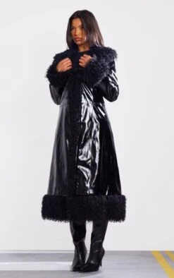 Prettylittlething Black Shaggy Faux Fur Vinyl Trench Coat Black -Prettylittlething 862612da9ad09832b819ead25f7dce26af67ceba cng2943 3