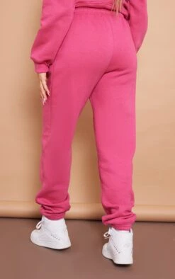 Hot Pink Prettylittlething Graphic Embroidery Sweatpants Hot Pink -Prettylittlething 8ceb0a09250303c1ee70a542896659d6543a4db3 cmw7082 3