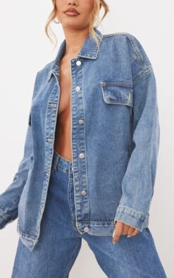 PRETTYLITTLETHING Mid Blue Wash Oversized Boyfriend Pocket Detail Denim Jacket Mid Blue Wash -Prettylittlething 8cf58bf001ce2594f939b7cb7fc17c0e9ae8e73a cmm9016 4