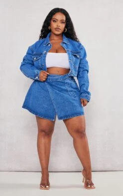 Prettylittlething Plus Mid Blue Wash Cropped Denim Jacket Mid Blue Wash -Prettylittlething 90945f48cf44503dc9ee4ad2f2ecdf85be682f99 cnc5982 3