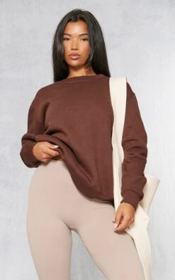 Prettylittlething Chocolate Oversized Fleeceback Sweatshirt Chocolate