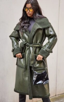 Prettylittlething Green Vinyl Contrast Borg Midi Coat Green -Prettylittlething 95dfd90fddd7d1e6f30cb54de97199cb43b9d926 cmt5676 4