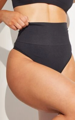 Prettylittlething Black Shapewear High Waisted Control Thong Black -Prettylittlething 9893fdc4f422ac40e69bd4137eae1e346161cab9 cmt0803 4