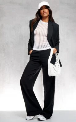 Prettylittlething Black Woven Extreme Oversized Shoulder Pad Pocket Blazer Black -Prettylittlething a1a5f4f29be5bee9a018d94fea152cc17ba69146 cmw2254 3