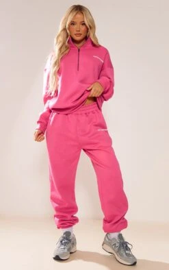 PRETTYLITTLETHING Hot Pink Printed Cuffed Sweatpants Hot Pink