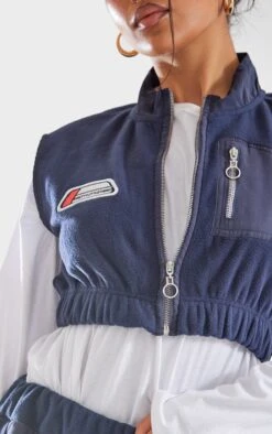 PRETTYLITTLETHING Navy Fleece Pocket Cropped Vest Navy -Prettylittlething a5d955e579cb54ad530a0b556b766c7e2d457d22 cna0782 4