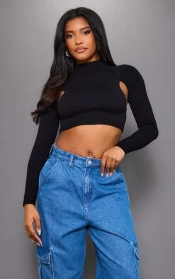 Prettylittlething Black Soft Knit Cut Out Crop Sweater Black -Prettylittlething a697d795ebc2ff5bd41118cafb34e61d4a16ae02 cnf4776 3