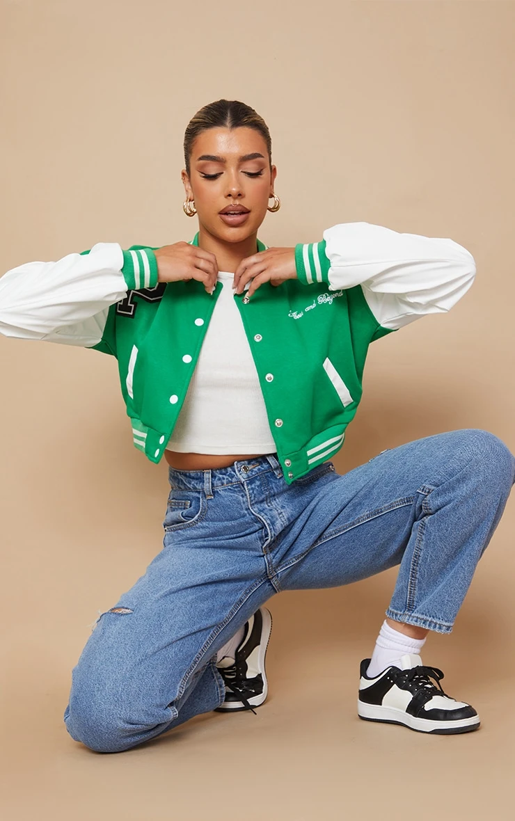 PRETTYLITTLETHING Green Varsity Graphic Contrast Sleeve Bomber Jacket Green 1 PRETTYLITTLETHING Green Varsity Graphic Contrast Sleeve Bomber Jacket Green